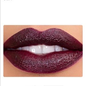 Ka’oir lipstick